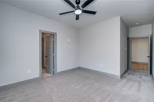835 S Victory Dr, Houston, TX 77088 - Photo 21
