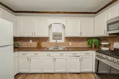 911 Wooding Street, Houston, TX 77011 - Photo 7
