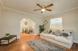 911 Wooding St, Houston, TX 77011 - Photo 3