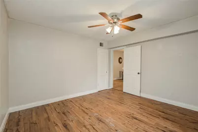 911 Wooding Street, Houston, TX 77011 - Photo 9