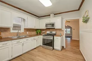911 Wooding St, Houston, TX 77011 - Photo 3