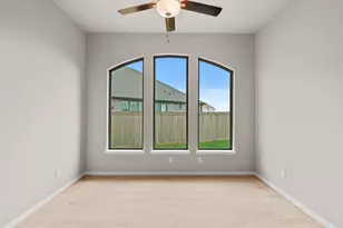 10703 Sundial Lupine Ct, Cypress, TX 77433 - Photo 3