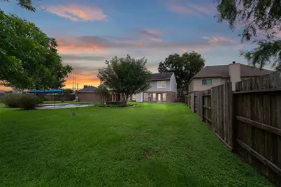 8831 Bent Spur Lane, Houston, TX 77064 - Photo 21