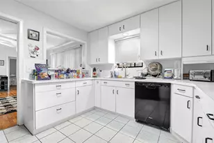 4831 Knickerbocker St, Houston, TX 77035 - Photo 25