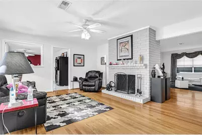 4831 Knickerbocker Street, Houston, TX 77035 - Photo 17