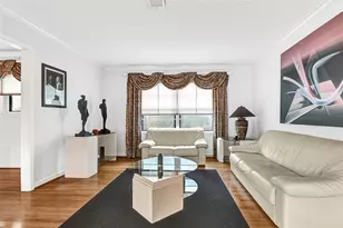 4831 Knickerbocker St, Houston, TX 77035 - Photo 11