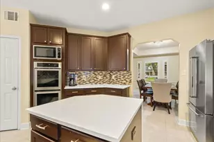 7411 Shady Arbour Ct, Pasadena, TX 77505 - Photo 15