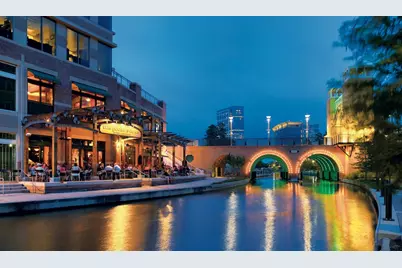 213 E Summerhaze Circle, The Woodlands, TX 77382 - Photo 1