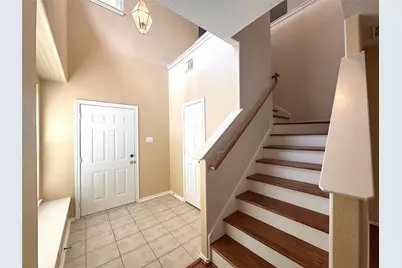213 E Summerhaze Circle, The Woodlands, TX 77382 - Photo 7