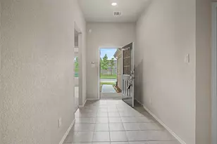 1206 Colt Canyon Dr, Alvin, TX 77511 - Photo 9
