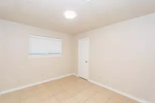 6710 Stiller Dr, Houston, TX 77489 - Photo 13