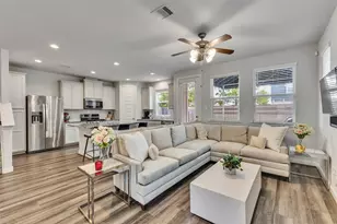 9904 Smokehouse Silo Ln, Houston, TX 77080 - Photo 9