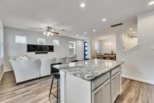 9904 Smokehouse Silo Ln, Houston, TX 77080 - Photo 15