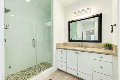 3819 Conch, Galveston, TX 77554 - Photo 17