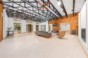 801 Holly Ridge Dr, Houston, TX 77024 - Photo 9