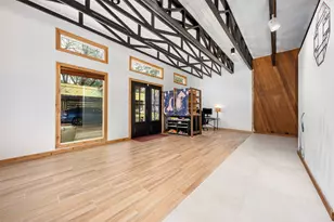 801 Holly Ridge Dr, Houston, TX 77024 - Photo 17