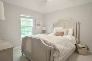 7 E Shale Creek Cir, The Woodlands, TX 77382 - Photo 17