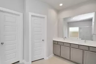 14607 Diamond Dove Ln, Houston, TX 77049 - Photo 19