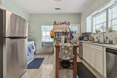 725 E 26th Street, Houston, TX 77009 - Photo 11
