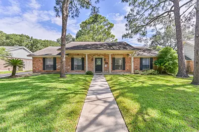 114 Wyndwood Drive, Seabrook, TX 77586 - Photo 1