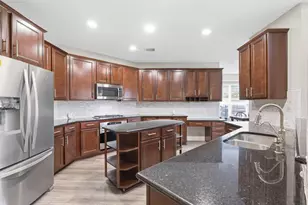 12323 Scherer Woods Ct, Tomball, TX 77377 - Photo 15
