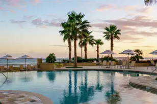 801 E Beach Dr, Galveston, TX 77550 - Photo 19