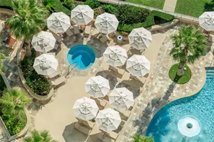 801 E Beach Dr, Galveston, TX 77550 - Photo 37