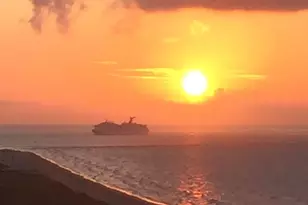 801 E Beach Dr, Galveston, TX 77550 - Photo 3