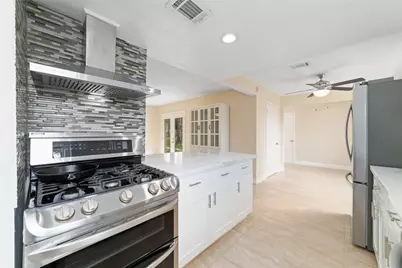 12607 Dermott Drive, Houston, TX 77065 - Photo 15