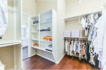 31 N Warbler Bend Circle, The Woodlands, TX 77382 - Photo 21