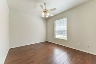 31 N Warbler Bend Cir, The Woodlands, TX 77382 - Photo 25