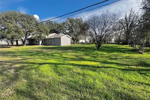 155 Southern Oaks Dr, Somerville, TX 77879 - Photo 19