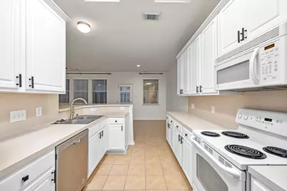 12475 Saratoga Woods Lane, Humble, TX 77346 - Photo 11