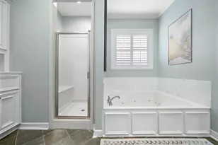 619 E 8th 1/2 St, Houston, TX 77007 - Photo 27