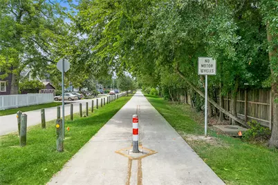 619 E 8th 1/2 Street, Houston, TX 77007 - Photo 45
