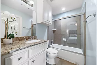 619 E 8th 1/2 Street, Houston, TX 77007 - Photo 41