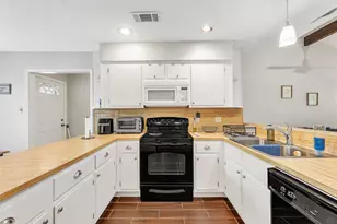 2916 Adrienne Dr, College Station, TX 77845 - Photo 7