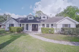 1419 Chestnut Ridge Rd, Kingwood, TX 77339 - Photo 1