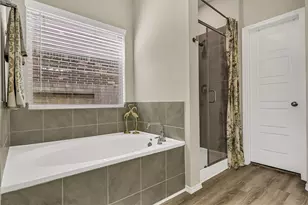 13711 Saxon Cliff Ln, Rosharon, TX 77583 - Photo 19