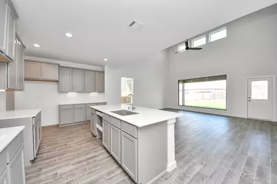 11810 Royal Willow Lane, Houston, TX 77066 - Photo 15