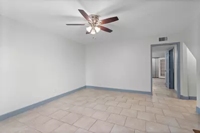1271 Witte Road #26, Houston, TX 77055 - Photo 5