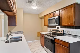 22811 Capitol Landing Ln, Katy, TX 77449 - Photo 11