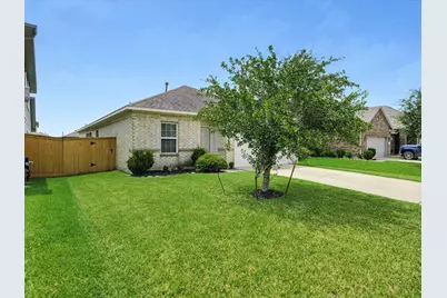 10414 Ritter Run Drive, Rosharon, TX 77583 - Photo 3