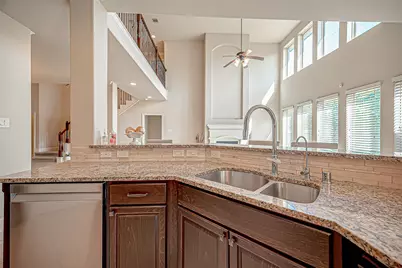 12604 Floral Park Lane, Pearland, TX 77584 - Photo 19
