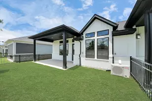 14628 Cedar Elm Ct, Willis, TX 77318 - Photo 11