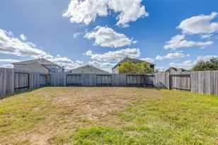 32719 Oak Heights Ln, Brookshire, TX 77423 - Photo 17