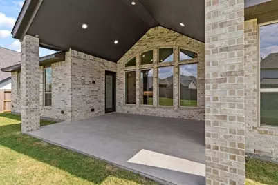 12122 Grassy Bend Drive, Mont Belvieu, TX 77523 - Photo 7
