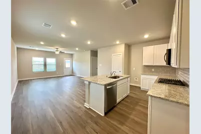 12164 Ridge Top Drive, Conroe, TX 77304 - Photo 5