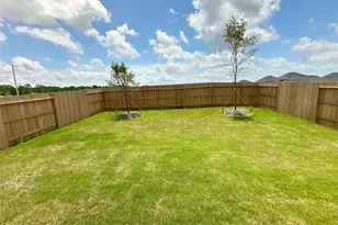 12164 Ridge Top Dr, Conroe, TX 77304 - Photo 15