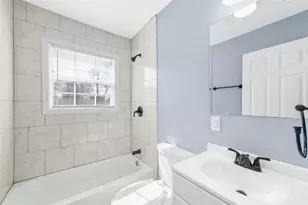 5102 Carmen St, Houston, TX 77033 - Photo 7